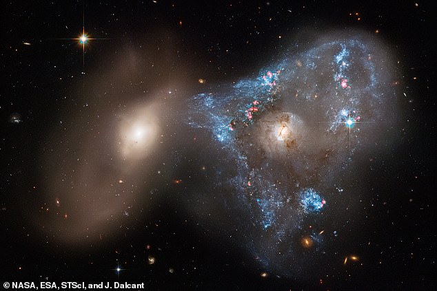 NASA's Hubble-ruimtetelescoop heeft een verbluffende foto gemaakt van 