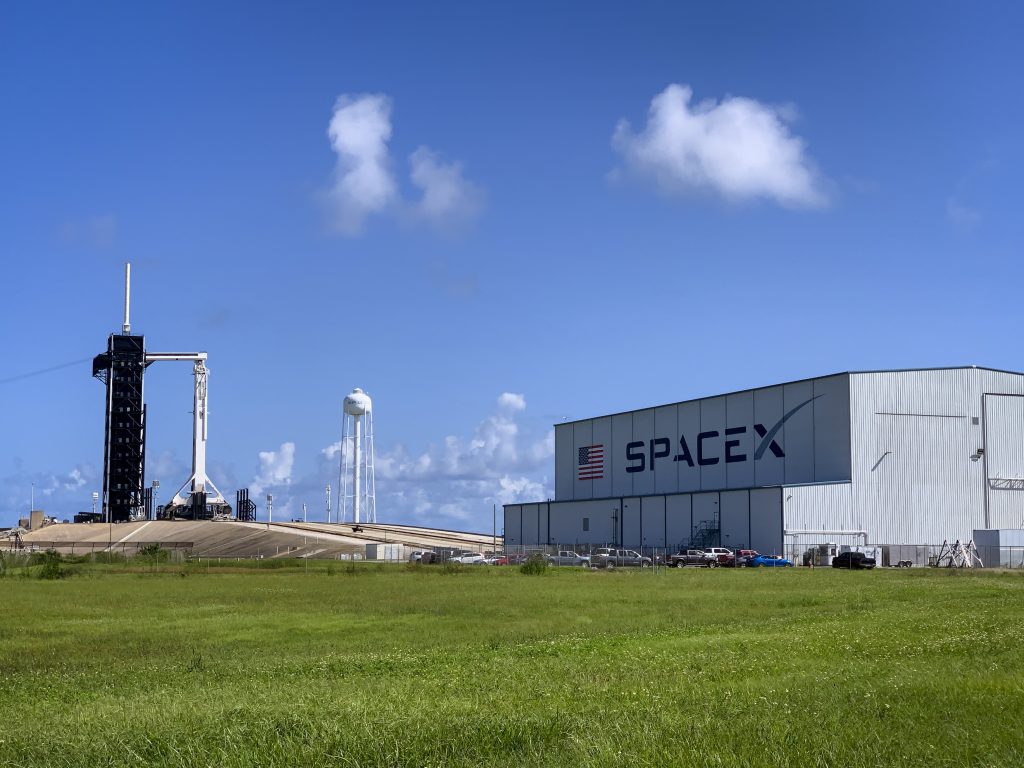 SpaceX splitst zijn privévoorraad 10 voor 1. Elon Musk