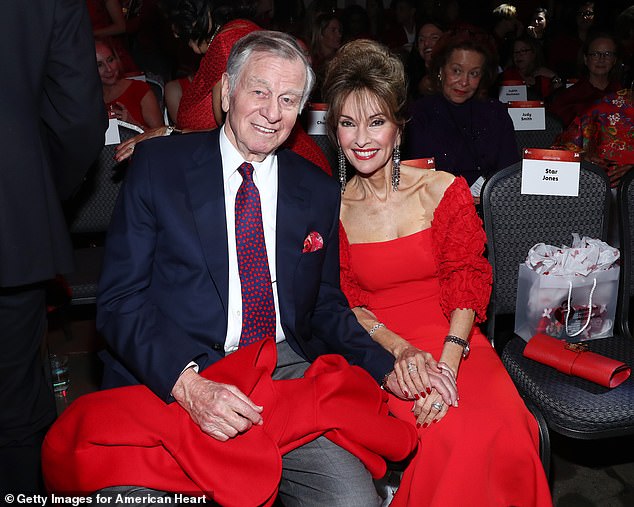 De manier waarop ze waren: hier zijn ze te zien op de rode jurkencollectie van de American Heart Association 2020 in de Hammerstein Ballroom in februari 2020 in New York City