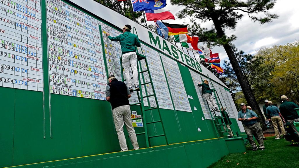 2022 Masters Leaderboard: live verslaggeving, Tiger Woods-score, golfresultaten vandaag in ronde 3 op Augusta National
