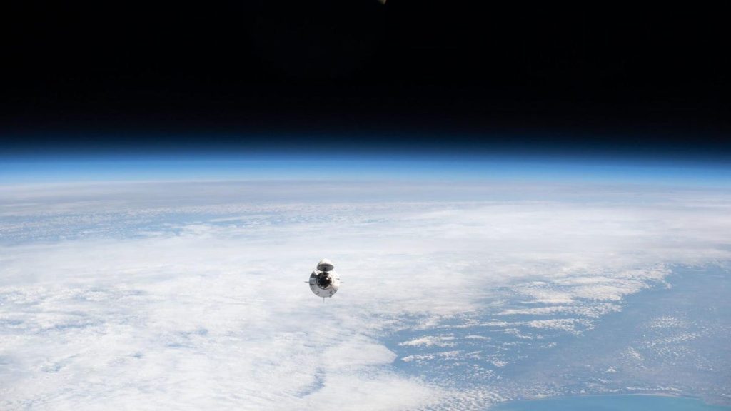 De bemanning van de Axiom Space is verspreid in de buurt van Florida na een lang verblijf in het internationale ruimtestation ISS