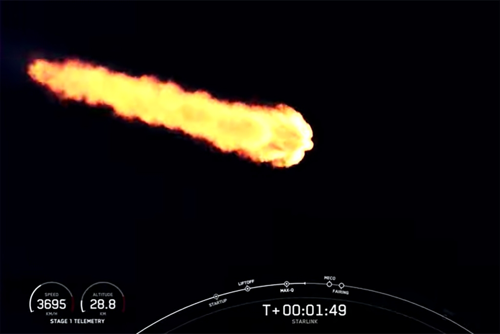 Op vrijdag 6 mei om 05.42 uur ET lanceerde SpaceX 53 Starlink-satellieten vanaf Launch Complex 39A (LC-39A) in het Kennedy Space Center in Florida.