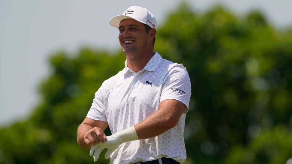 Bryson DeChambeau trekt zich terug uit het PGA Championship na een oefenrun