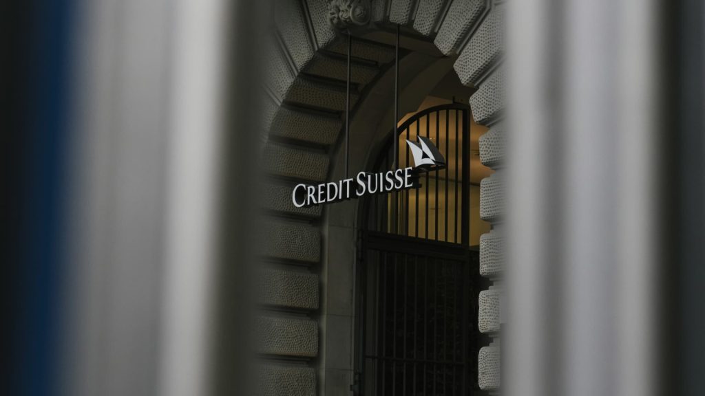 Credit Suisse geeft winstwaarschuwing voor het tweede kwartaal