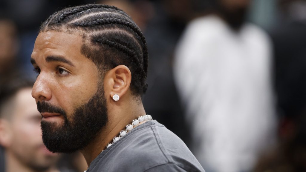 Drake maakt releasedatum bekend voor nieuw album 'Honestly, Nevermind'