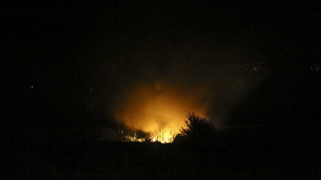 Oekraïens vrachtvliegtuig stort neer boven Griekenland: inwoners horen al uren explosies