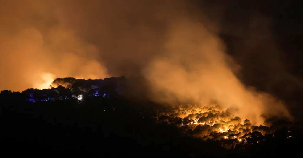 Bosbranden breken uit in Frankrijk en Spanje terwijl hittegolven woeden in Europa