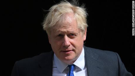 Wat gebeurt er als een Britse premier aftreedt?