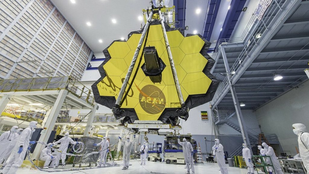 Onherstelbare schade aan ruimterotsen zal de Webb-telescoop er niet van weerhouden de verwachtingen te overtreffen