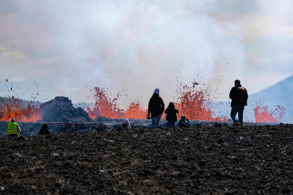 De vulkaan Vajradalsvial barstte in 2021 zes maanden lang uit van maart tot september.