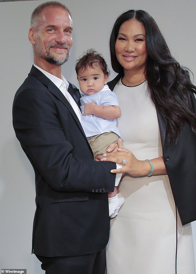 Family Look: Beauty met Tim Lesnar en hun zoon Wolf in New York City in 2015