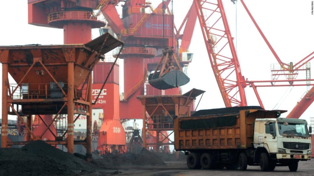 China's invoer van Russische steenkool in juli bereikte een hoogtepunt in vijf jaar, omdat het Westen Moskou ontweek