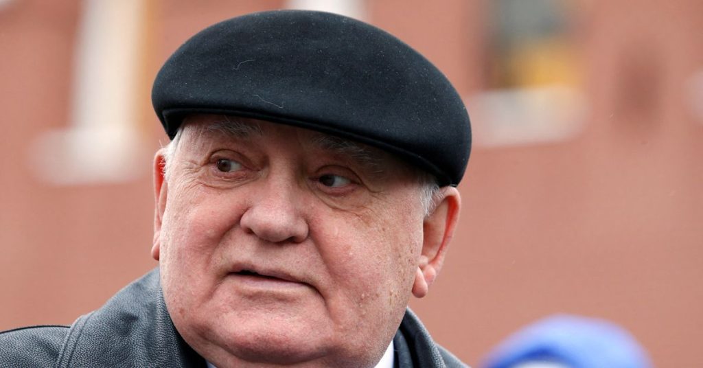 De laatste Sovjetleider, Gorbatsjov, die een einde maakte aan de Koude Oorlog en een Nobelprijs won, is op 91-jarige leeftijd overleden.