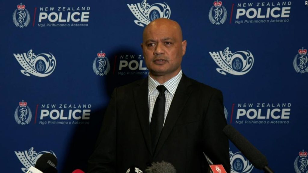 Nieuw-Zeeland: politie vindt stoffelijke resten van kinderen in tassen die de familie op een veiling heeft gekocht