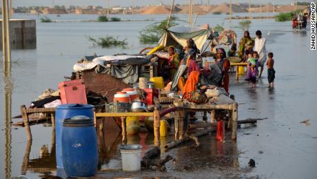 Overstromingen in Pakistan veroorzaakt door & # 39 ;  moessons op steroïden, & # 39;  De secretaris-generaal van de Verenigde Naties in een dringende oproep