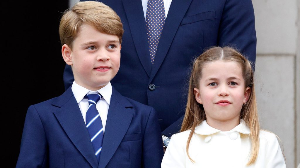 De kinderen van William en Kate gebruiken nieuwe familienamen in Wales na adreswijziging