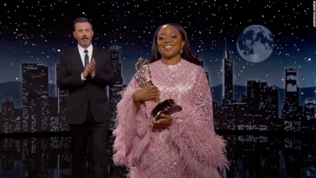Jimmy Kimmel verontschuldigt zich bij Quinta Bronson voor 'Stupid Comedy Segment' bij de Emmy's