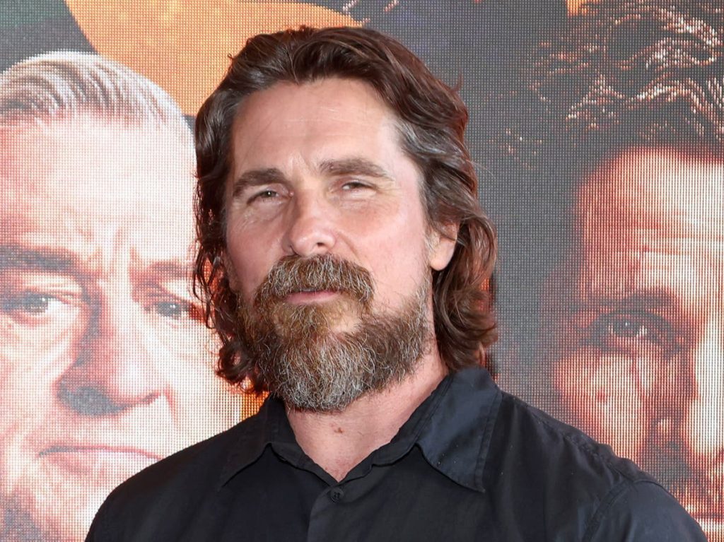 Christian Bale zegt dat films met een groen scherm zoals Thor "eentonig" zijn bij het fotograferen
