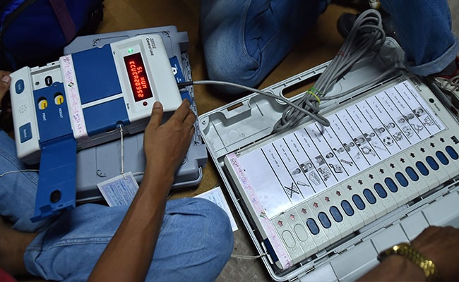 Verkiezingsresultaten, Bypolls Council op 7 zetels in 6 staten: strakke wedstrijd in Telangana, BJP leidt met 4 zetels in grote peilingen: 10 punten